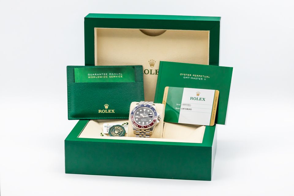 Rolex GMT Master II 126710 BLRO Image 7